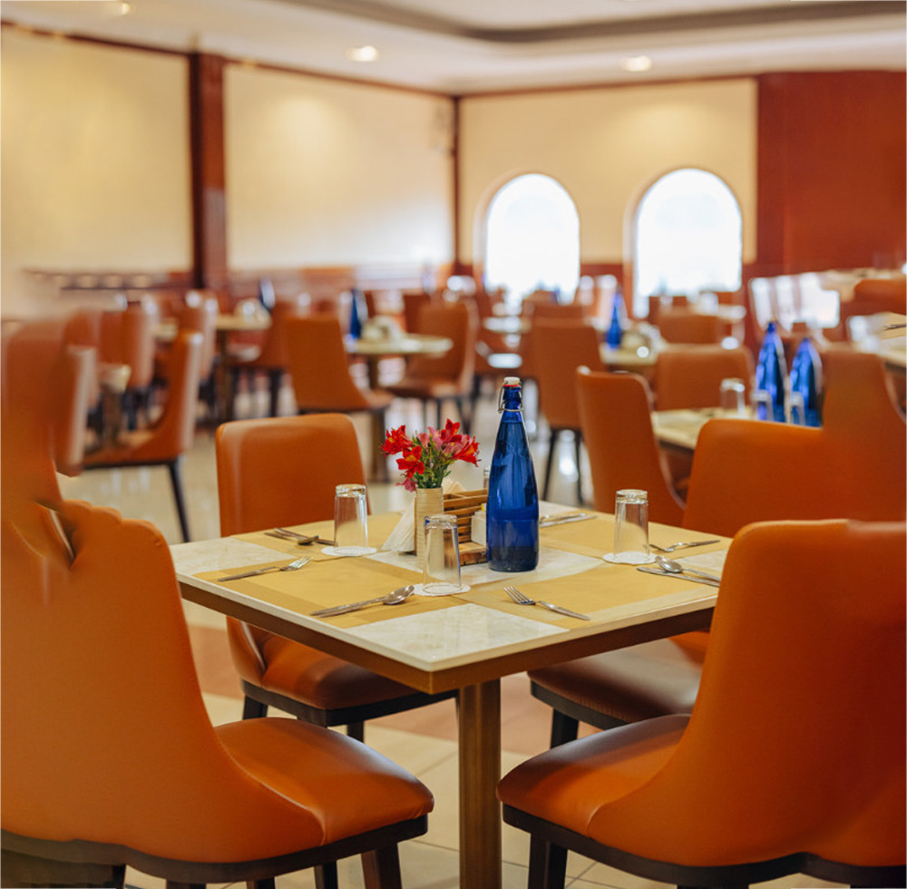 Lakeview Dining